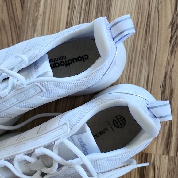 Adidas • Running Sneakers  - Picture 3 of 5